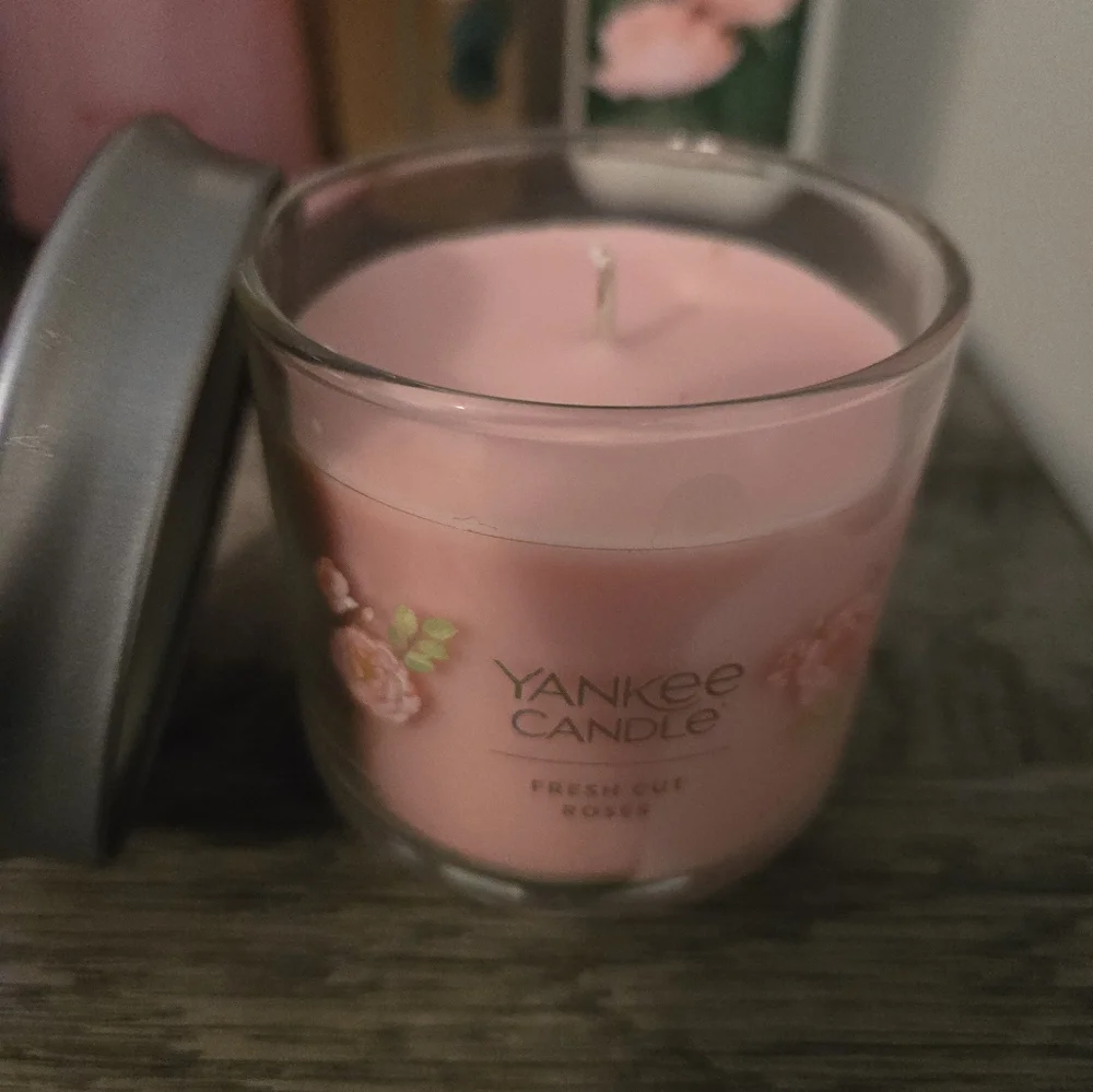 Rose Body Care Set - Picture 5 of 5